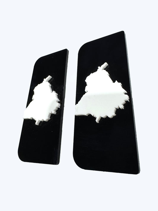 2x Punjab 4D Black White Symbol Badges/Decals 111x45mm
